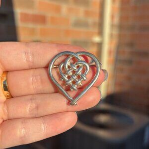 MAISON BIRKS Sterling Silver 925 Heart Knot Brooch